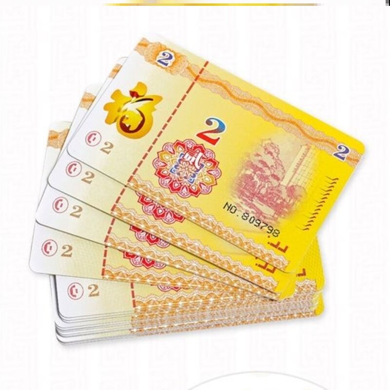 Use of durable high-end plastic card points card mahjong machine chip card game to play cards with chips 