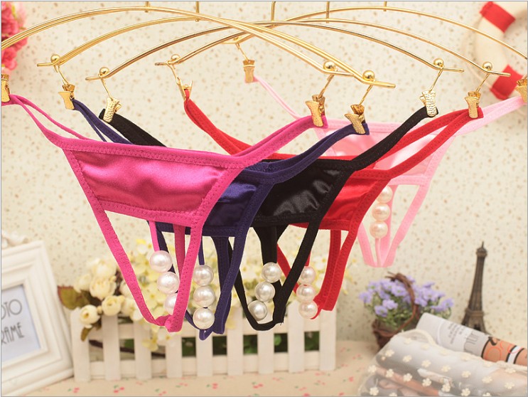 Night May hollowed-out sexy big pearl massage Tiny pants Japanese goddess Temptation Open crotch T pants