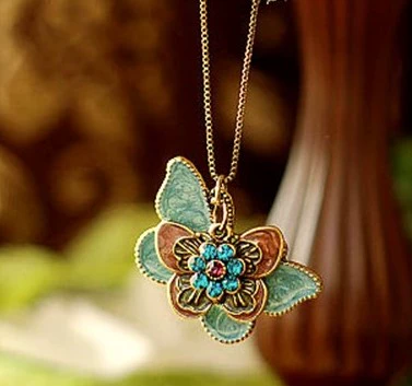 Ретро аксессуар, подвеска, ожерелье, европейский стиль, с драгоценным камнем