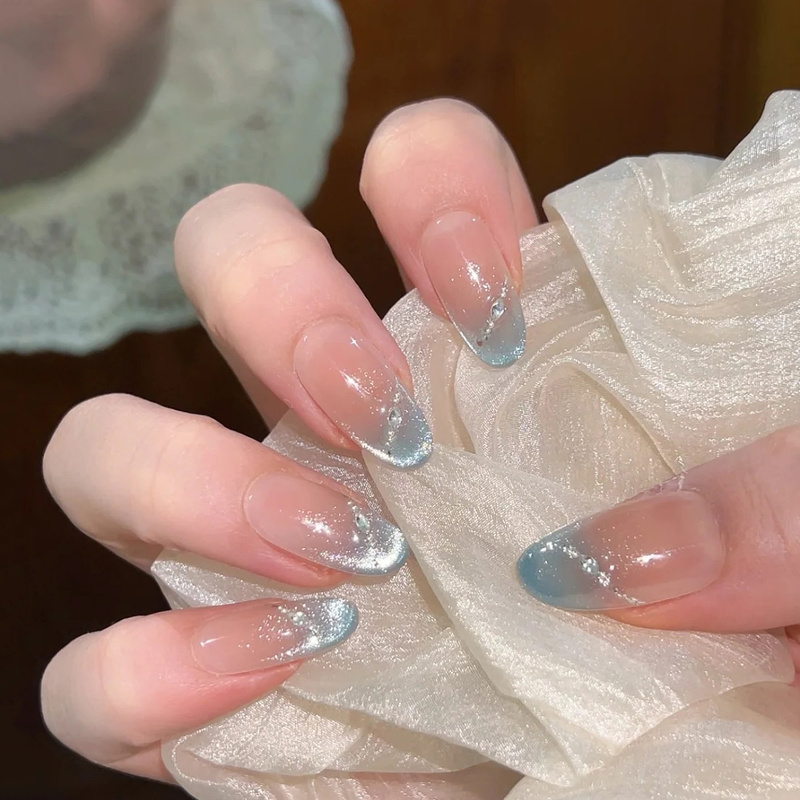 Handmade Summer Glacier Blue Wearable Nails 2025 New Nude Ice Transparent Whitening Nail Art Finished Patch Bride