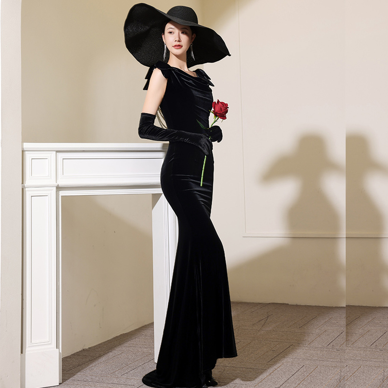 Black Evening Dress 2026 New Style High-End French Light Luxury Niche Sexy Annual Meeting Host Hepburn Style Dress Black Evening Dress 2026 New Style High-End French Light Luxury Niche Sexy Annual Meeting Host Hepburn Style Dress