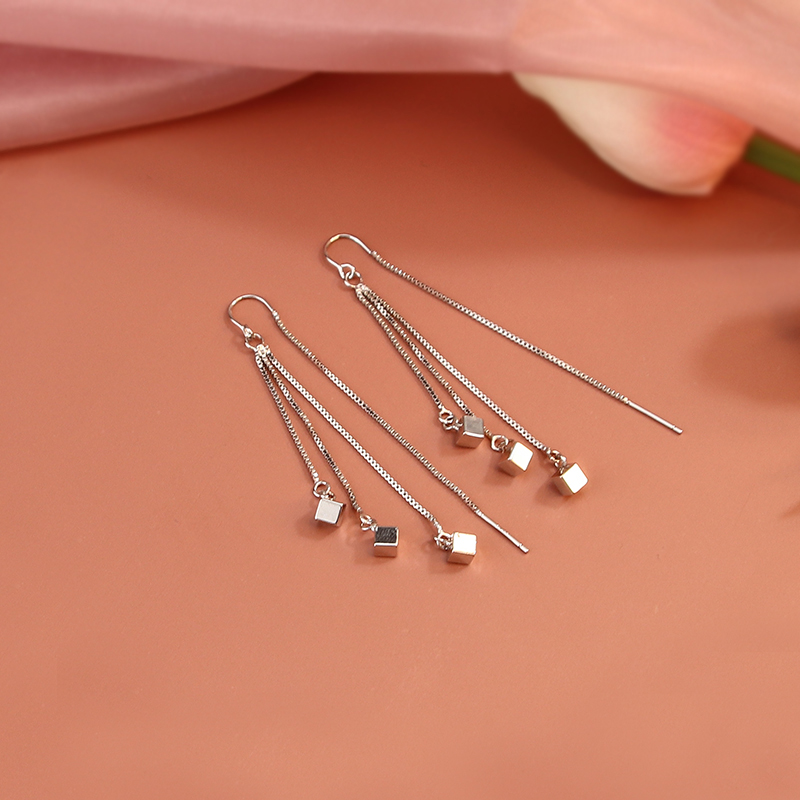s925 silver geometric small block ear chain Women Japan-ROK minimalist temperament High level Sensation Face Slim length Flowing Su Earrings