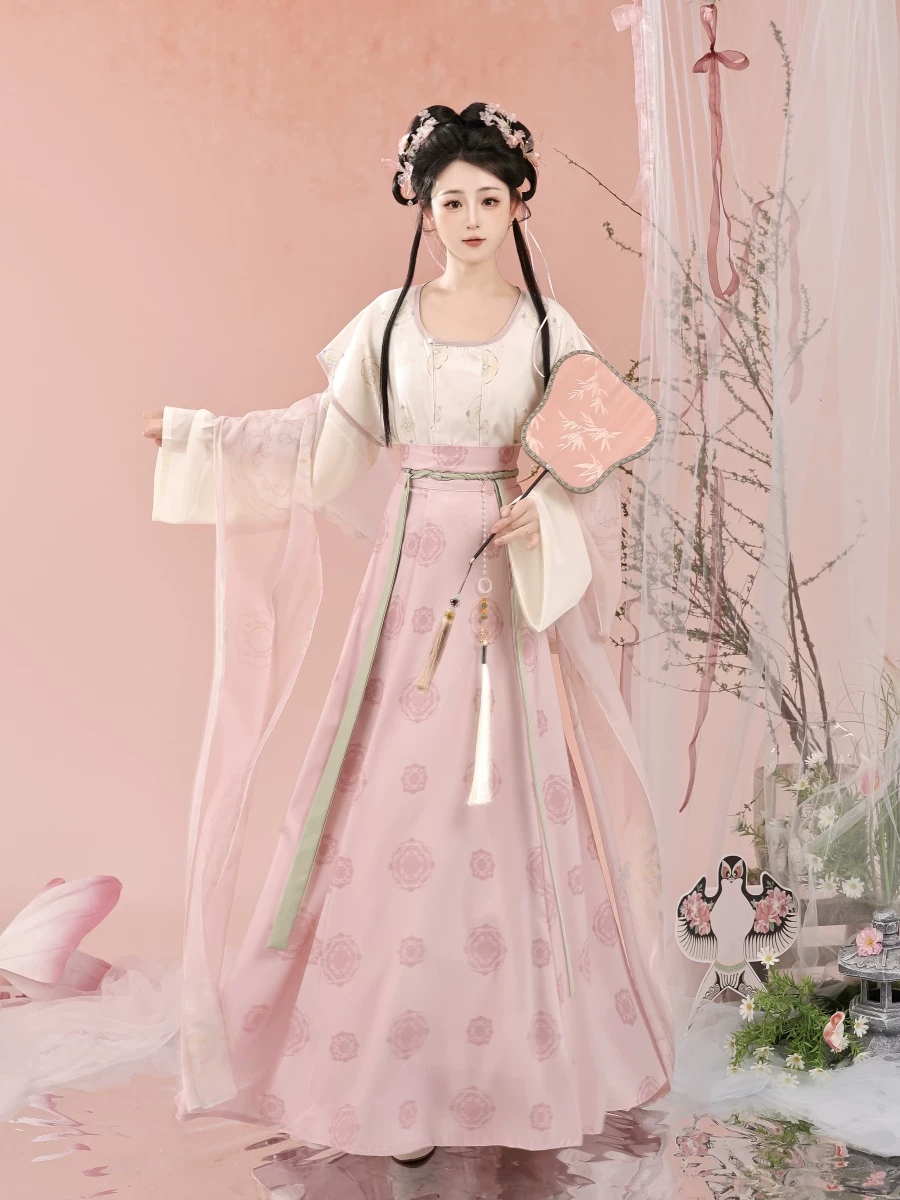 Пошив genu ine Hanfu с круглым воротом, комплект