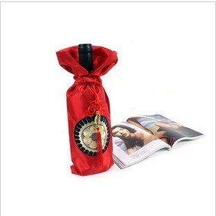 Wine bottle set Chinese style characteristic small gift to send foreigners small gift abroad silk Chinese knot wine bottle set