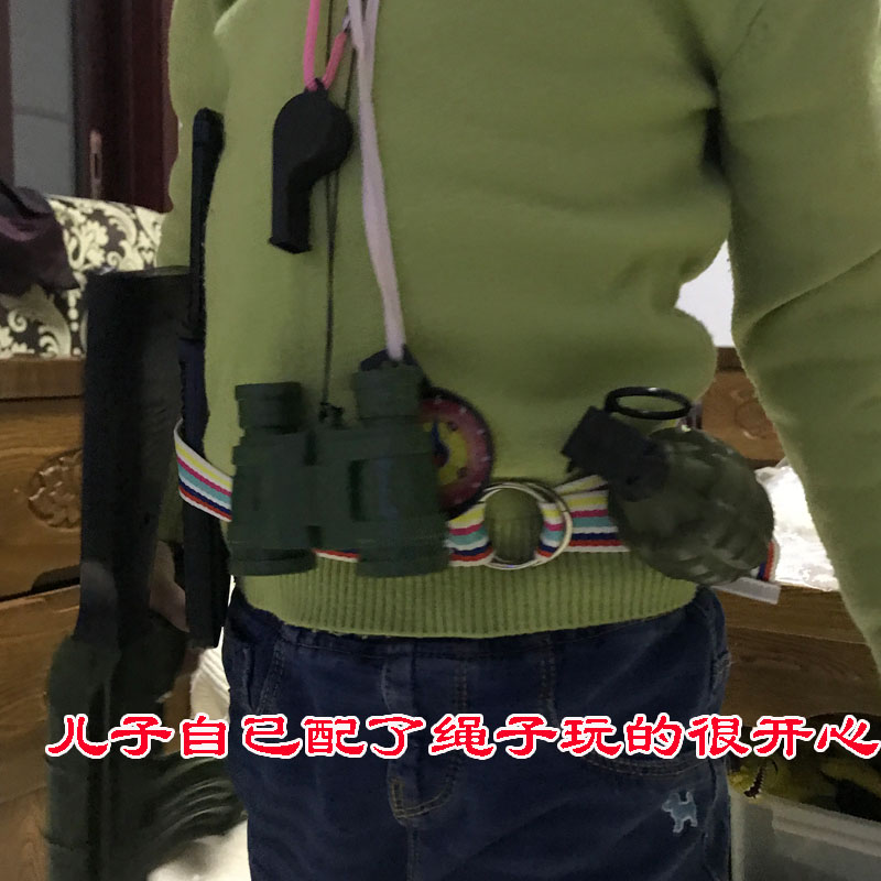 Huanuo Tiancheng Little Heroes Major League Thiết bị quân sự Cảnh trẻ em Súng đồ chơi đồ chơi cho bé 3 tuổi