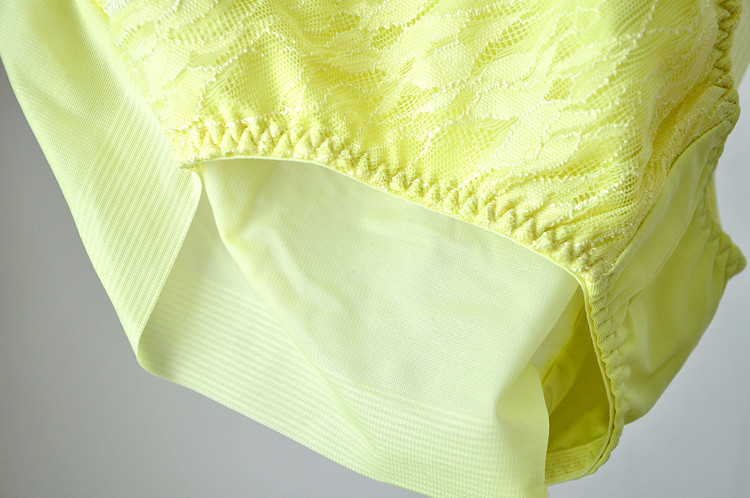 Slip jeunesse sexy en soie Ice - Ref 644141 Image 32