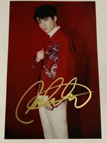 February 2020 new model Wang Junkai Happy New Year model Promotional autographed photo model B 5 get 1 free