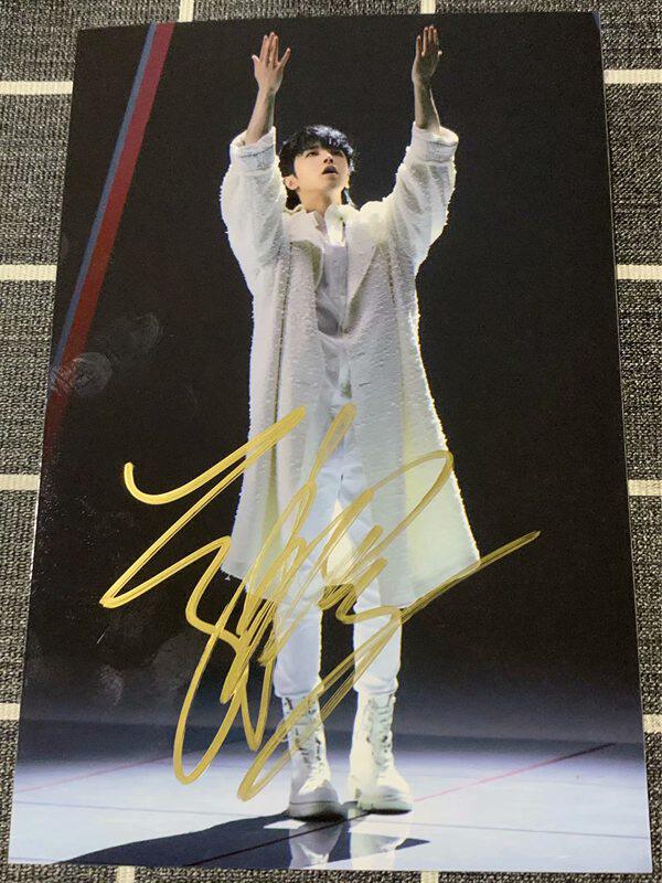 April 2020 New Brilliance New Album New World Promotional Autograph Photo E Model 5 Get 1 Free