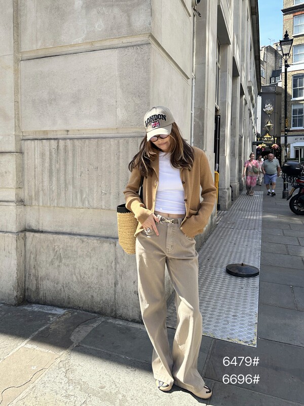 Oni~New Autumn Minimalist Commuter Flared Washed Slimming Jeans with Belt 6696 Oni~New Autumn Minimalist Commuter Flared Washed Slimming Jeans with Belt 6696