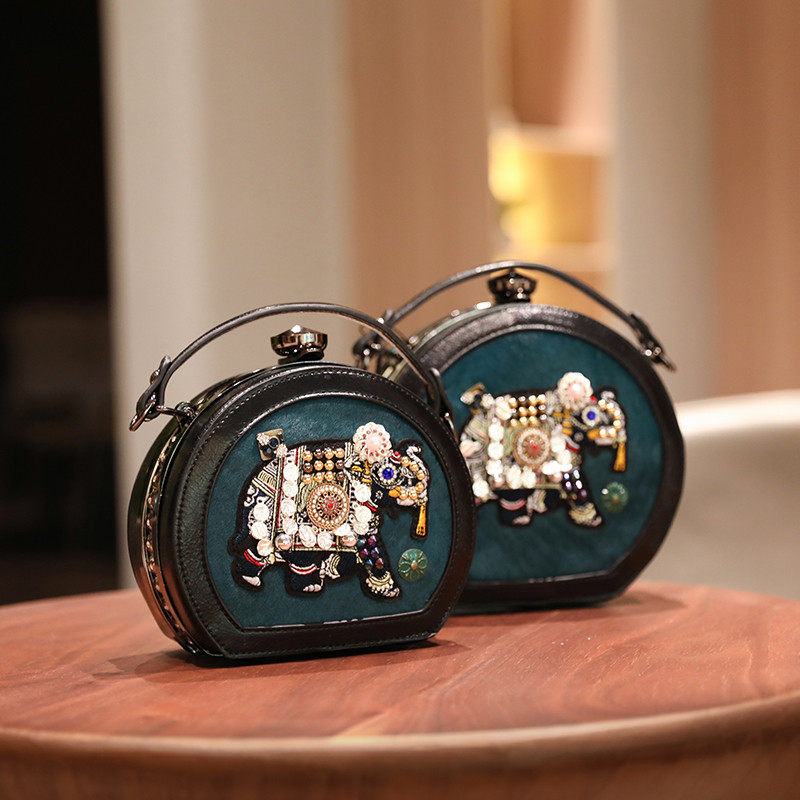 Inclined cross-pack Elephant Embroidery Bag Small Round Bag Hand Girl Bag 2020 Semi-circular Color Memes Your New Tide Collider