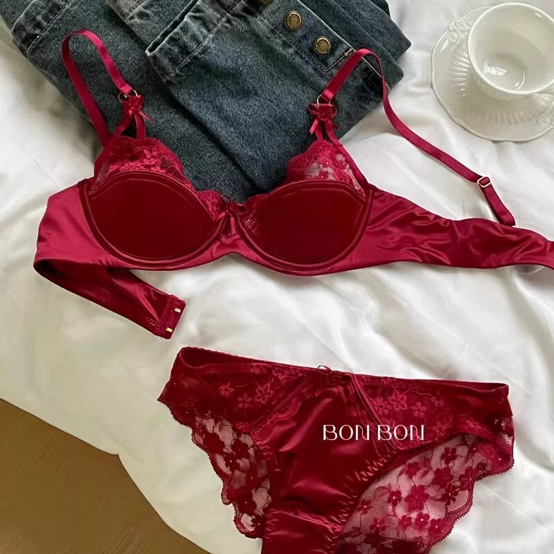 Victoria Marisa French Lace Sexy Lingerie Women's Soft Support Red Wedding Bra Set for the Year of Birth Victoria Marisa French Lace Sexy Lingerie Women's Soft Support Red Wedding Bra Set for the Year of Birth