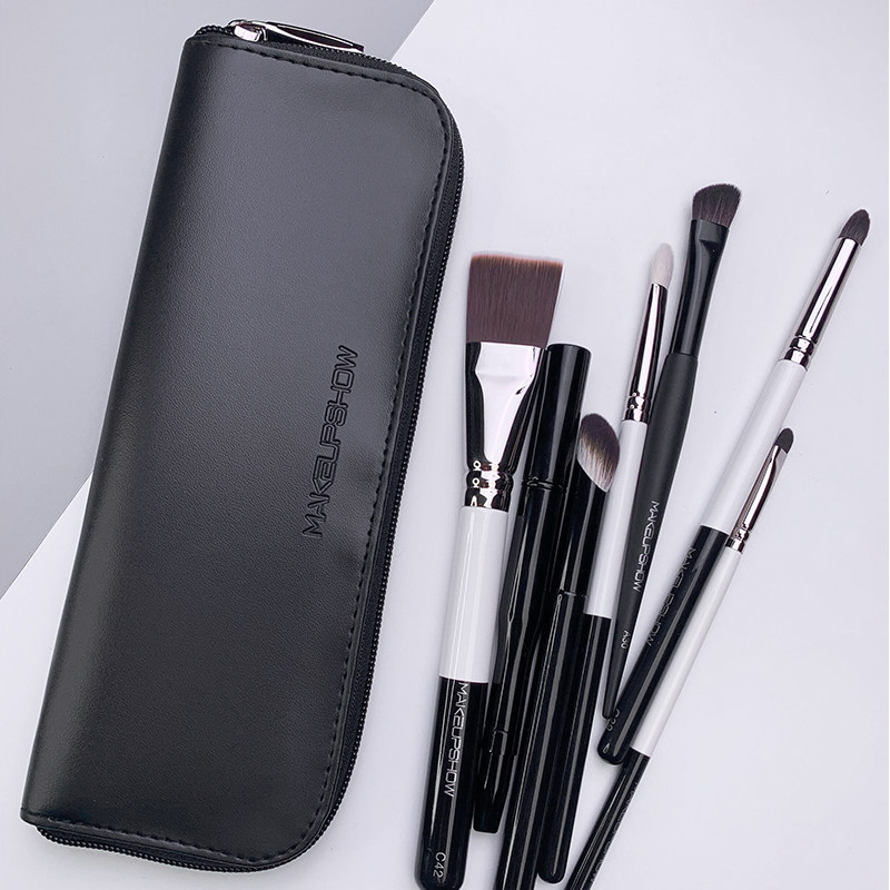 Charm card show cosmetic bag 2020 new super fire brush bag black portable storage bag BP01 accommodates 10-15 brushes