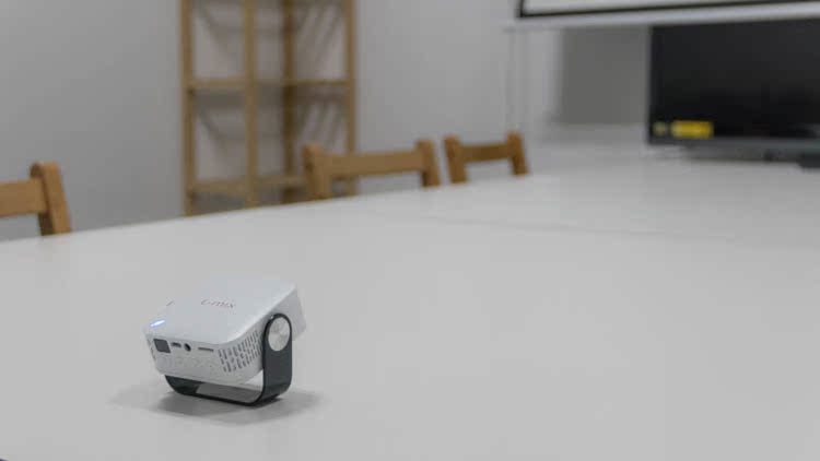 Điện thoại di động không dây wifi micro điện thoại di động rạp hát gia đình thông minh 1080PL-MIX máy chiếu nhỏ độ nét cao