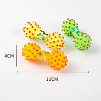 1 маленький колючий цвет гантели