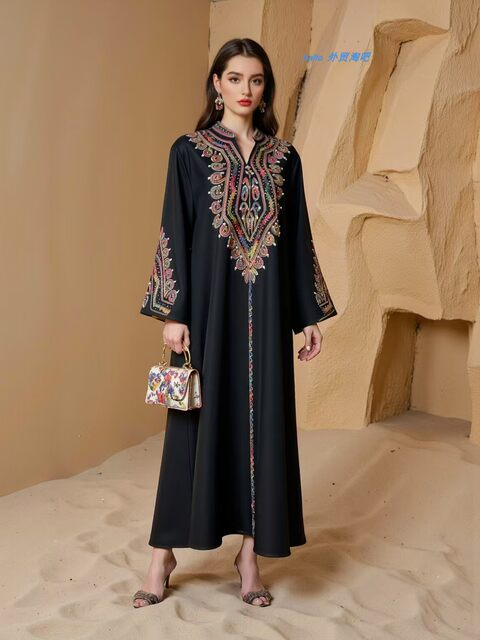 New Middle Eastern Dubai Women's Long Dress with Rope Embroidery Robe Dress