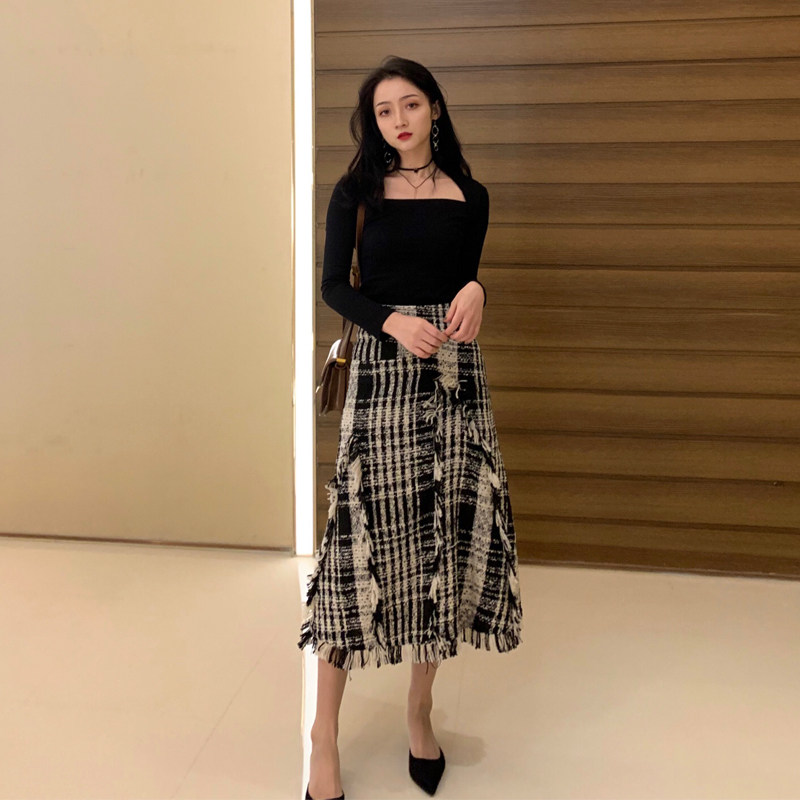 Spring Temperament Small Fragrance Fashion Suit Skirt Late Autumn Korean Version Net Red Ocean Style Playful French Niche Two-piece Women