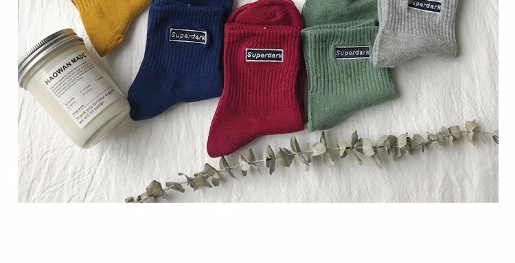 Hồng Kông Aberdeen văn học nam phiên bản Hàn Quốc của đôi nam nữ vớ cotton thời trang ấm vớ vớ xu hướng hoang dã nhiều màu vớ quần