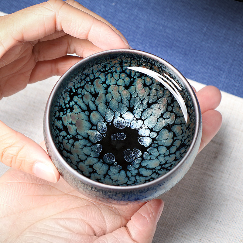 Ancient Yang Jianjianjianjianjiang pure handicraft tea cup owner cup tea cup tea toilet original ferrous tire