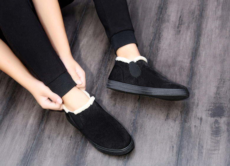 Giày nam mùa đông Giày vải 2018 mới cho nam cộng với nhung nhà ấm áp bằng vải cotton nam phiên bản Hàn Quốc của xu hướng giày lười giày thể thao bitis
