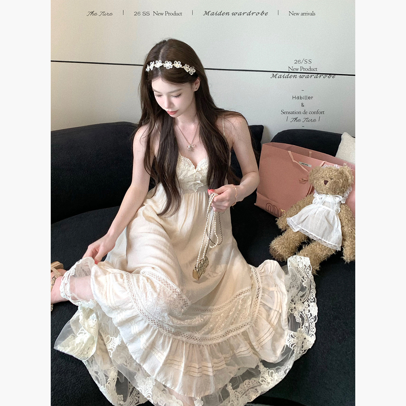 Theture Xiaojili Floral Heavy Industry Strap Dress Women's Long Dress Lace Fairy Dress Slimming Waist French Style Theture Xiaojili Floral Heavy Industry Strap Dress Women's Long Dress Lace Fairy Dress Slimming Waist French Style