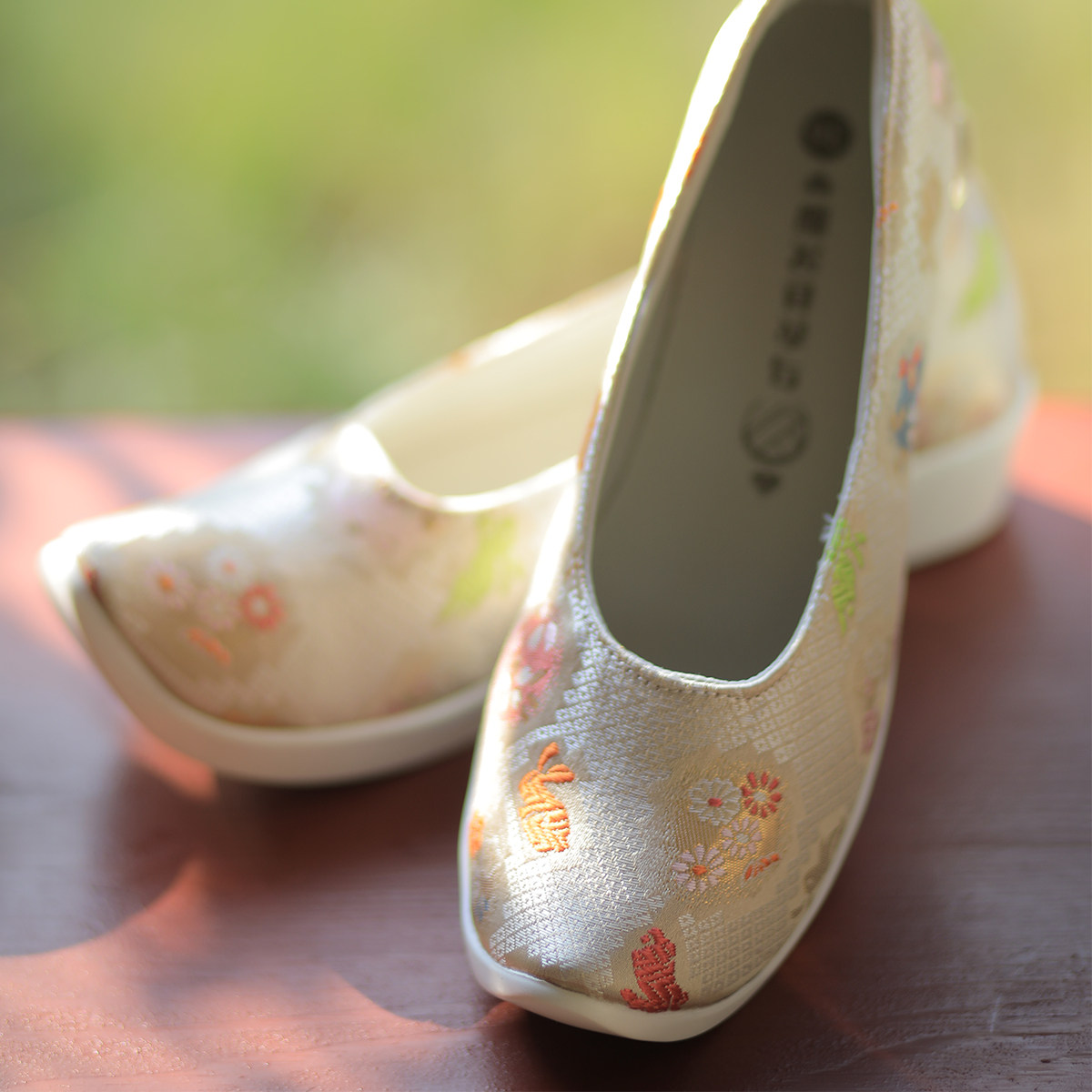 Hanfu Bow Shoes Women Ouquet Alley Original Cherry Blossom Loom Golden Rabbit Teething Soft Flat Bottom 100 Lap Retro Shoes