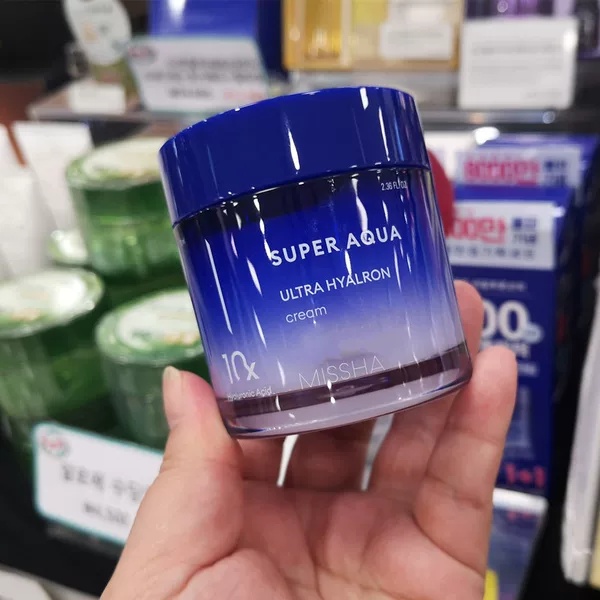 Товары от 合家韩国原装化妆品店