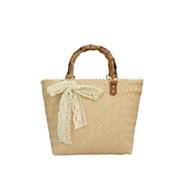 Бежевый маленький размер (за шелковым шарфом обращайтесь в магазин)