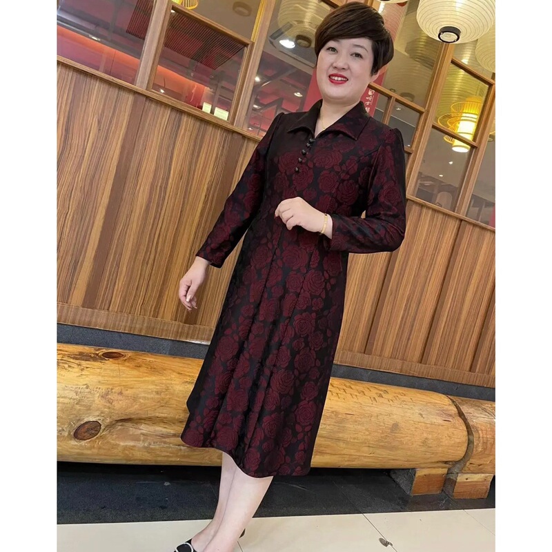 2026 Spring and Autumn New Fashionable Red Shirt Dress for Middle-Aged Women, Stylish and Age-Reducing Dress