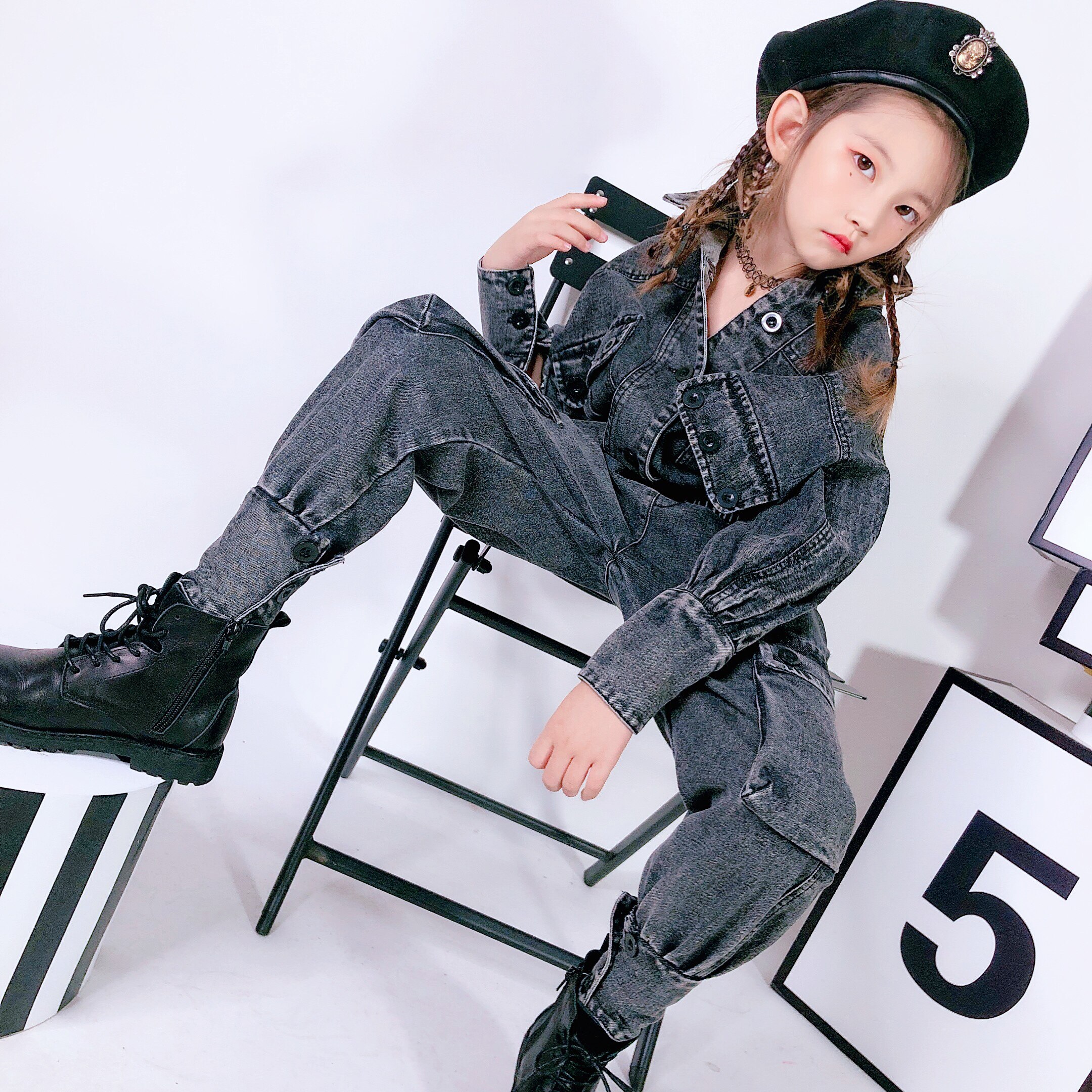 Girls suit 2022 spring and autumn new style big boy boy casual Japanese style motorcycle cowboy two-piece fashionable