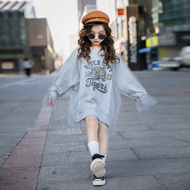 Girls' thick T-shirt 2022 new children's super-foreign style loose fake two-piece pullover top girls long version spring and autumn clothes
