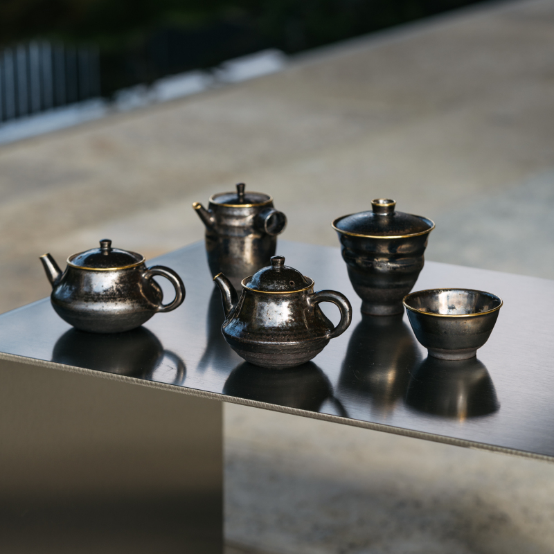 【Collection of Gold-Plated Clay Teapots】Mountain Clay Teapot. Household 2026 New Model Single-Serving Tea Brewing Pot