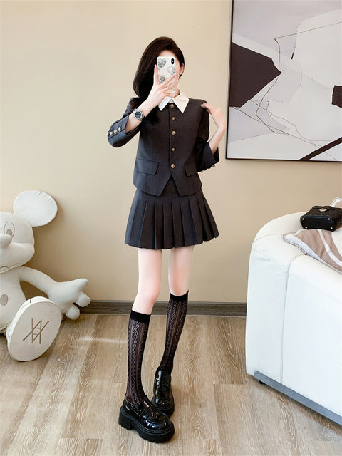 College Style Suit Skirt Set for Women 2025 New Popular Korean Chic Age-Reducing Fashionable Short Skirt Two-Piece Set