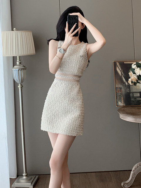 Summer Socialite Elegant French Light Luxury Sleeveless Dress with Exposed Waist, Sexy Little Chanel-Style Dress for Women with a High-End Feel