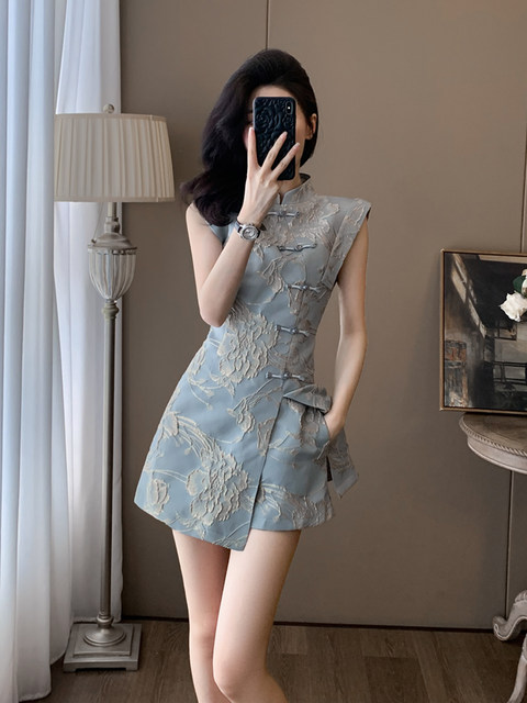 Summer Fashion Sleeveless Retro Shorts Two-Piece Set for Petite Women, Elegant Lady Style, New Chinese Style National Style Suit