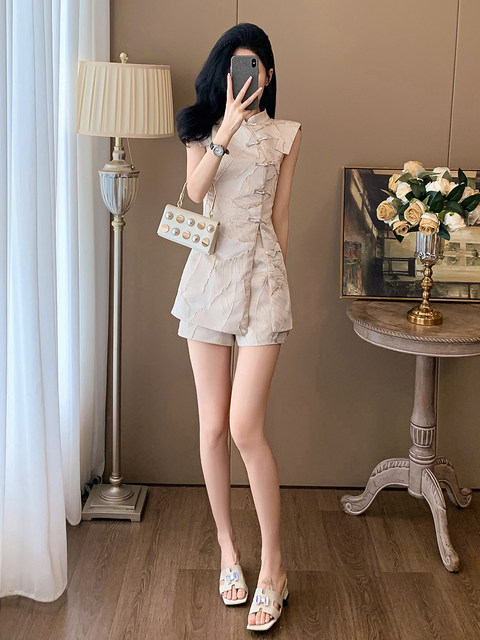 Summer Light Luxury Socialite Women's Clothing, High-End Retro Style, Petite New Chinese Style National Style Suit, Shorts Two-Piece Set