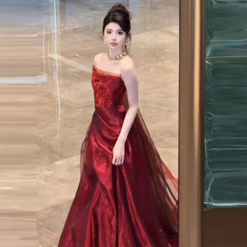 French-Style High-End Strapless Robe, Burgundy Homecoming Thank-You Banquet Light Gauze Engagement Bride's Toast Trailing Evening Dress French-Style High-End Strapless Robe, Burgundy Homecoming Thank-You Banquet Light Gauze Engagement Bride's Toast Trailing Evening Dress