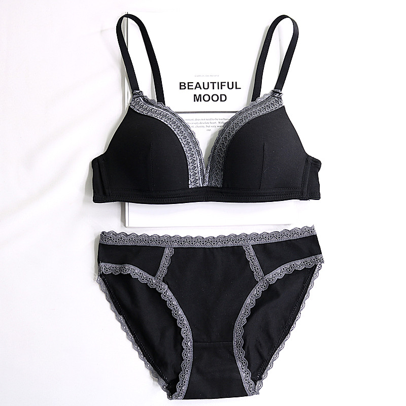 New products Foreign trade Europe and America Light and thin section pure colour Soft cotton non-steel ring Triangle cup lingerie suit Sexy lace lingerie