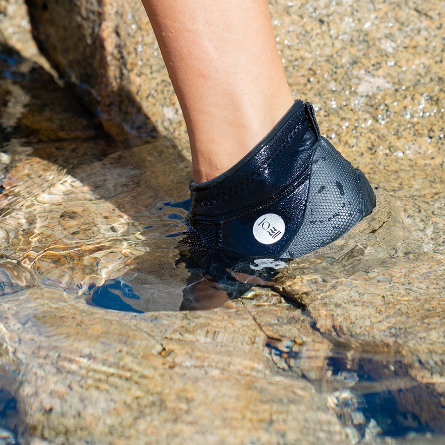 fourth Element Rock Hopper Dive Boots Low Help Small Diving Shoes for Men and Women