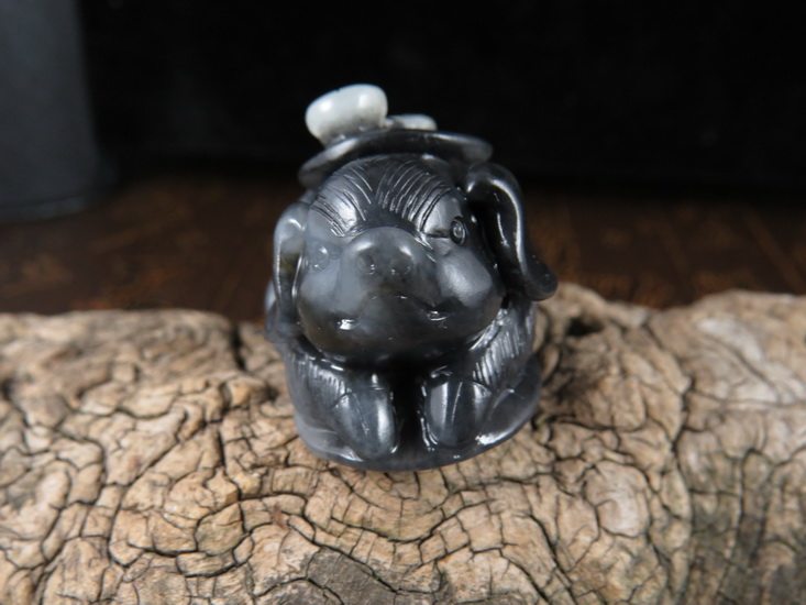 和田玉籽料招财猪挂件 和田玉雕件 和田玉玉佩