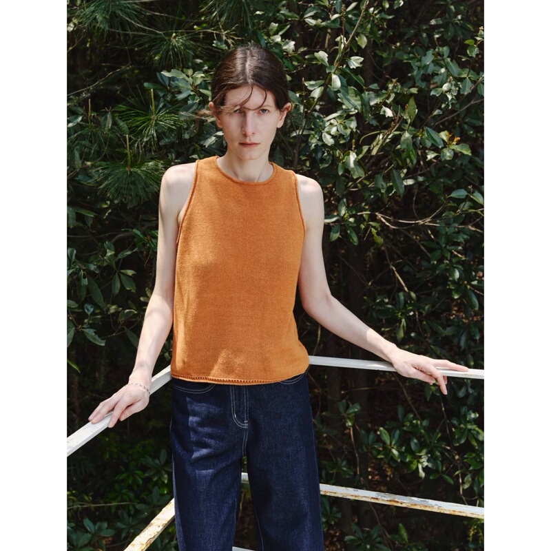 Linen Lyocell Round-Neck Orange Knitted Sleeveless Rolled-Edge Vest Top for Women, Summer Layering, Slimming Inner Wear with Straps Linen Lyocell Round-Neck Orange Knitted Sleeveless Rolled-Edge Vest Top for Women, Summer Layering, Slimming Inner Wear with Straps