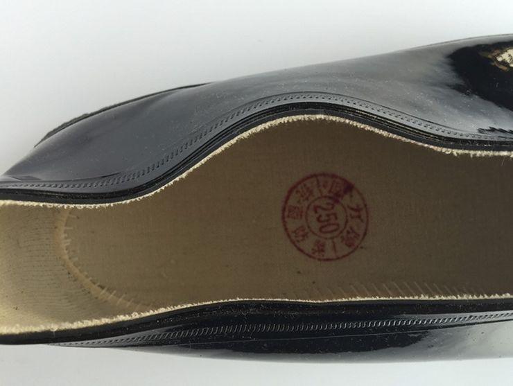 Authentic Thượng Hải kéo lại những thỏi mưa dày nhất cũ nhất đi giày nước che khuất đôi giày ống ngắn chống trượt cao su nguyên chất giày tây chống nước