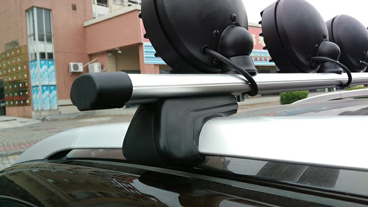Chuyên nghiệp LED spotlight khung lắp đặt mái xe SUV off-road xe crossbar hành lý giá đỡ spotlight cài đặt đèn đứng giá để đồ trên nóc xe xpander