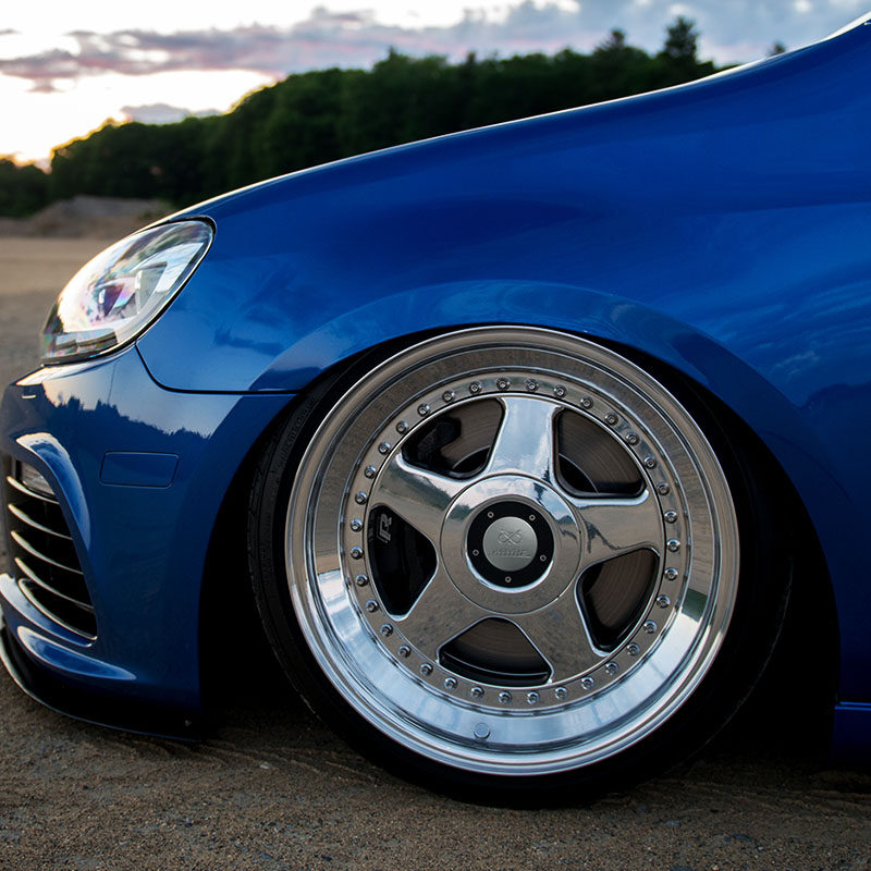 Диски vossen ferrari. Диски 370z. Vossen wheels forged. На какую машину подойдут диски. Кэнди black bmw.