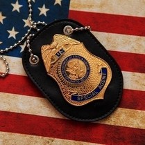 In the American TV series Fast and Furious 8 Johnson wears a metal badge DSS agent badge leather lining