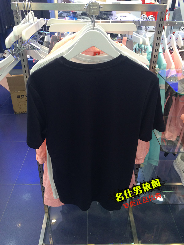 FILA Fila 18 mùa hè nam giới và phụ nữ vài mô hình đan thể thao ngắn tay T-Shirt F11W818104F 's 25643140 áo thể thao nam có cổ
