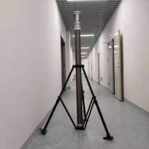 Pneumatic lifting mast 4 m on-board straight bar height can be customized to carry holder head camera lighting lamp antenna