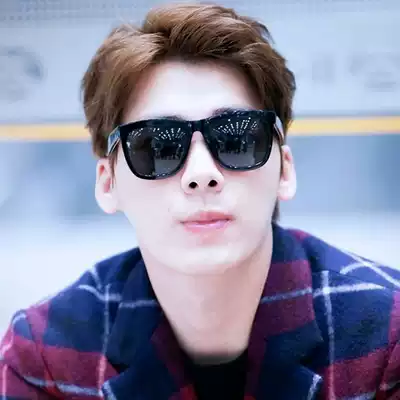 2021 new sunglasses ladies Korean Star Fashion anti UV glasses square Big Frame couple sunglasses men