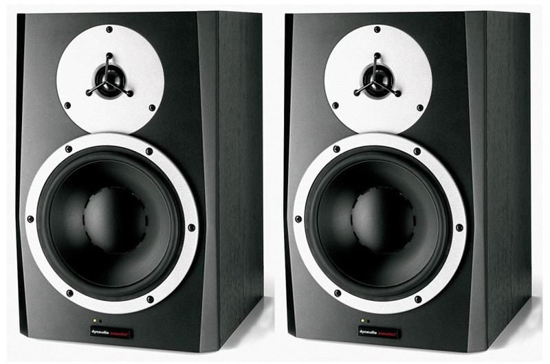 Dantake Dynadio BM Compact BM5 MKIII listens to the spot in speaker country