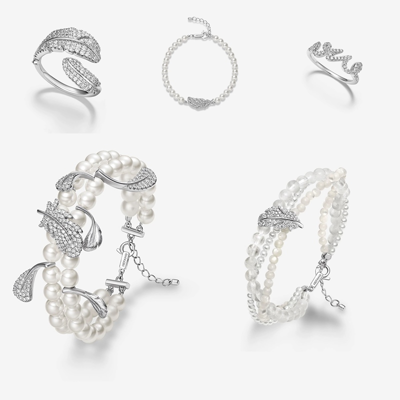 [New Product] Hefang Elegant White Moonlight Feather Flying Feather Bracelet Love Small Curly Ring Light Luxury