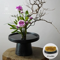 Высокая тарелка для воды с точечными чернилами и горой меча высотой 7 см.